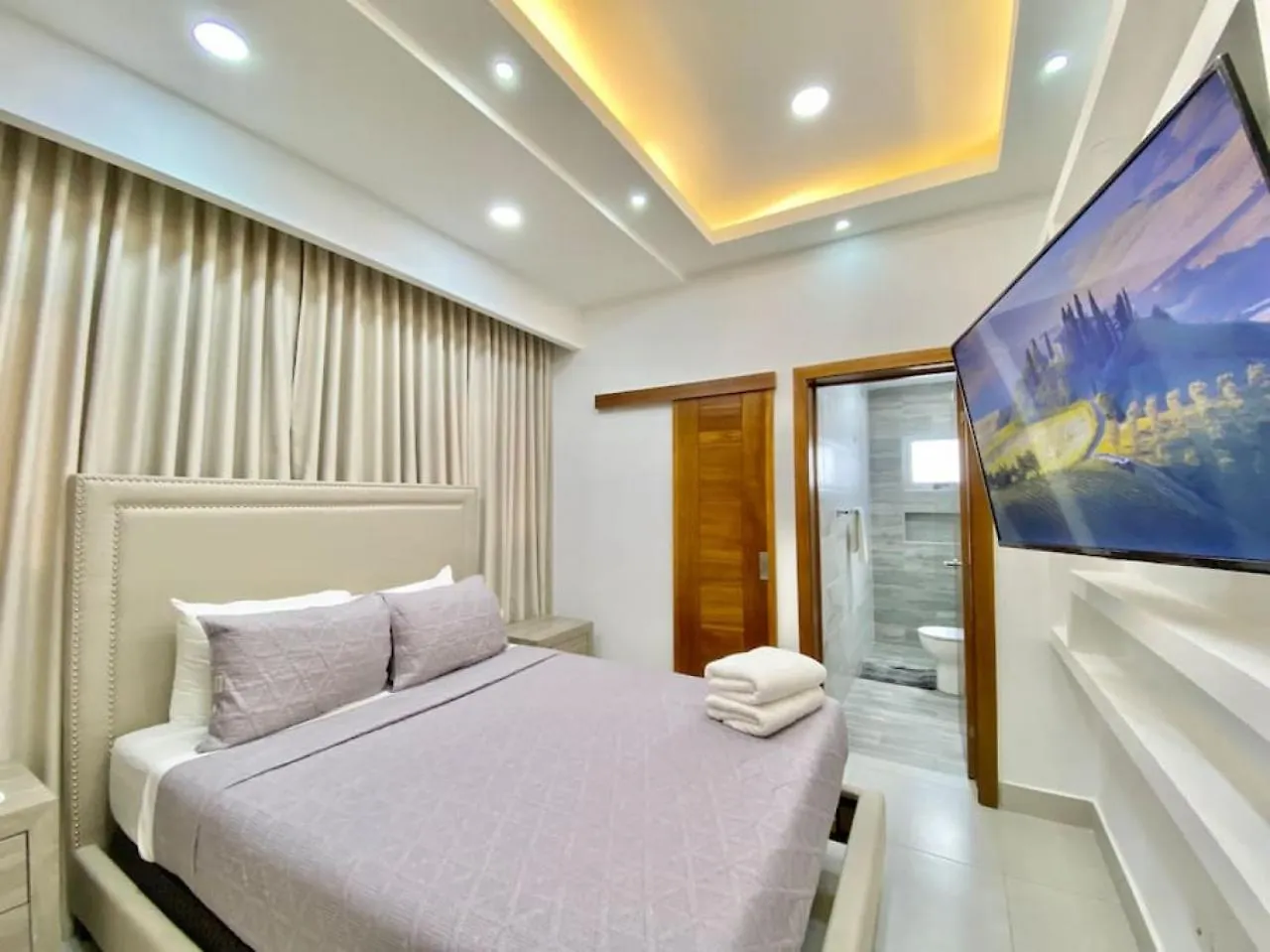 Elegant City Center Condo Santo Domingo Holiday home